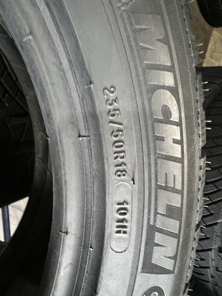 255/45/18+235/50/18 R18 Michelin Pilot Alpin PA4 4шт новые зима