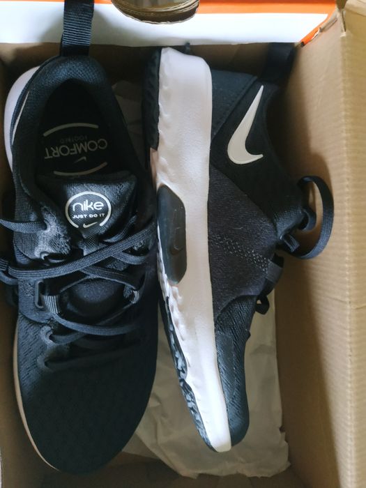 Burty Nike rozmiar 36