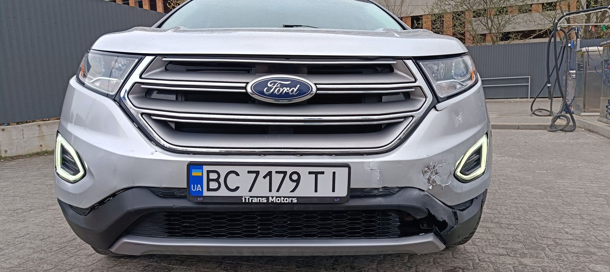Ford edge TITANIUM