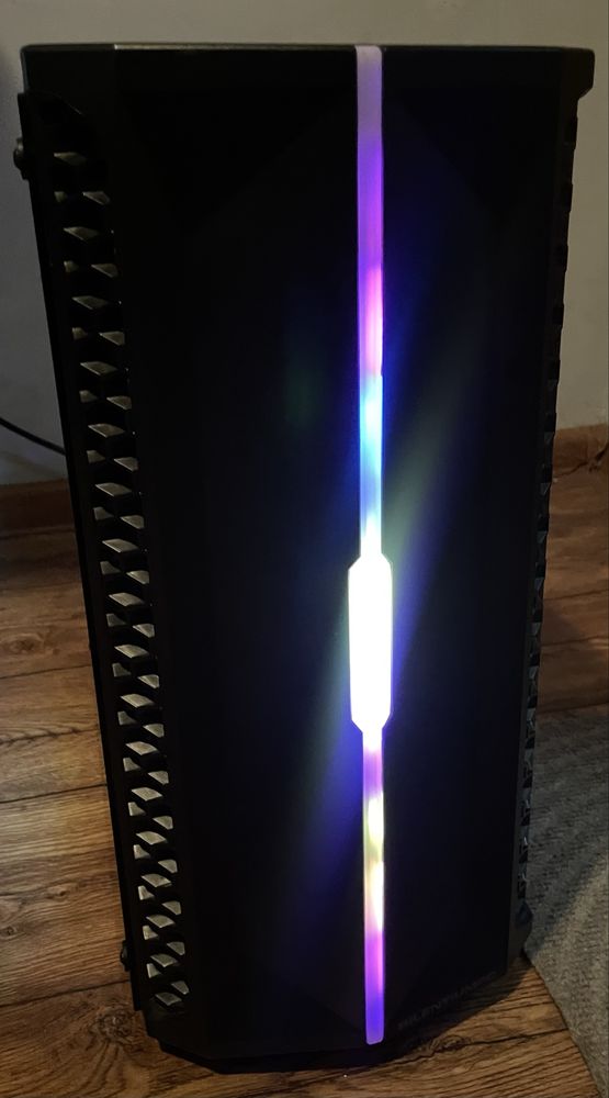 Komputer do Gier.  RTX 3060Ti Ryzen 5 5600 1.5Tb 16Gb ram