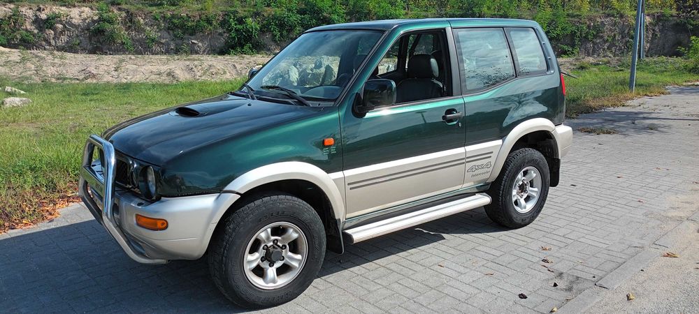 Nissan Terrano II SE 1997