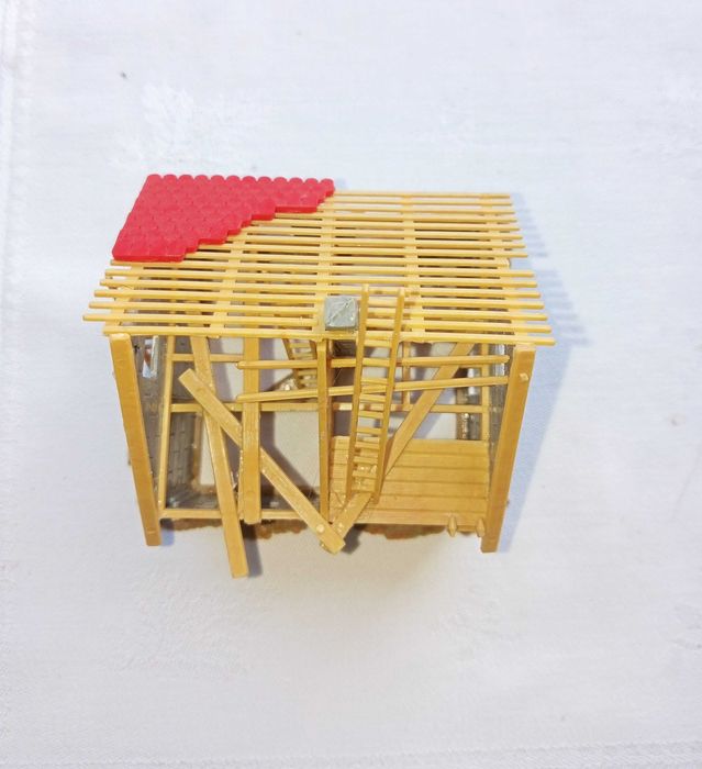 FALLER 245, casa em construção, NOVA