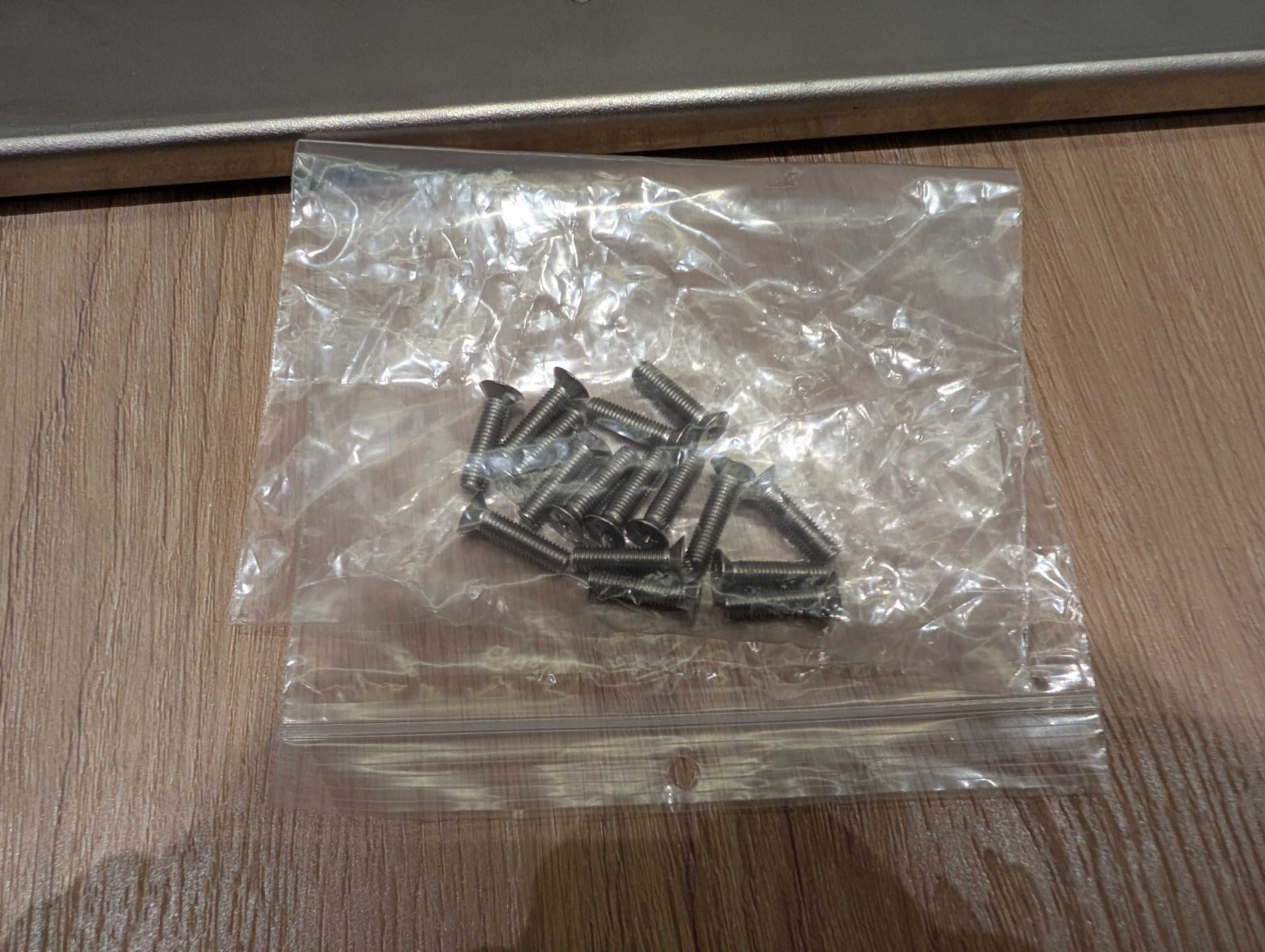 IBM 46K6362 / Calhas para bastidor