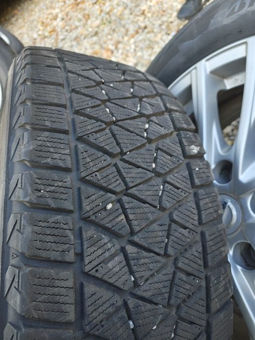 Komplet 4 szt. alufelgi opony zimowe Nissan Qashqai