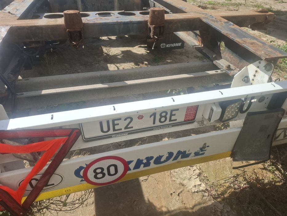 Przyczepa  bdf Tandem  19.5koła z transportem