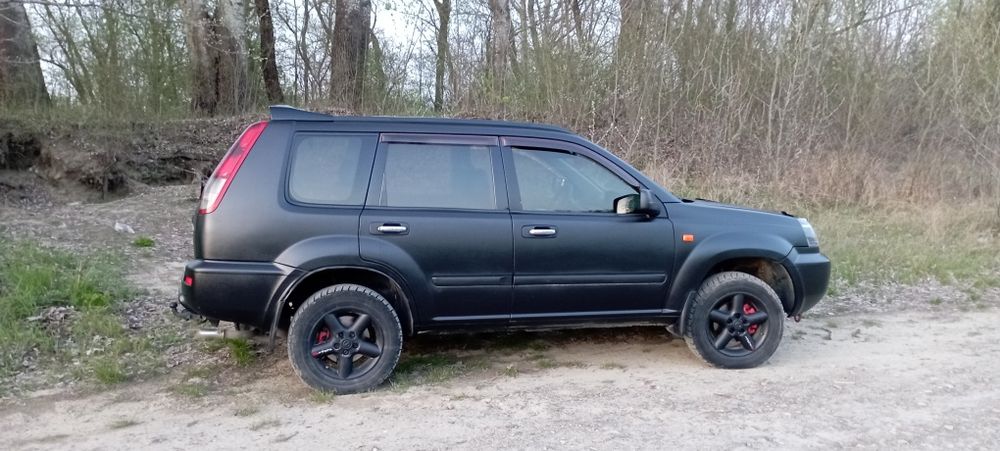 Nissan X trail t30 2.2 дизель