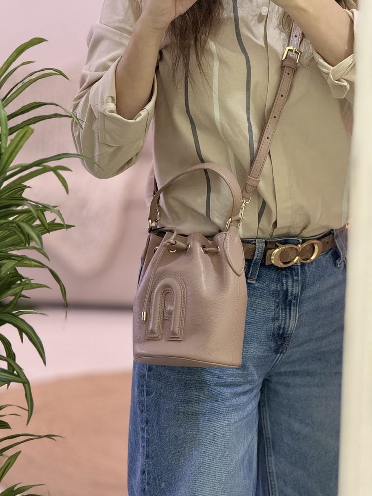 Сумка кросбоді Furla Clio