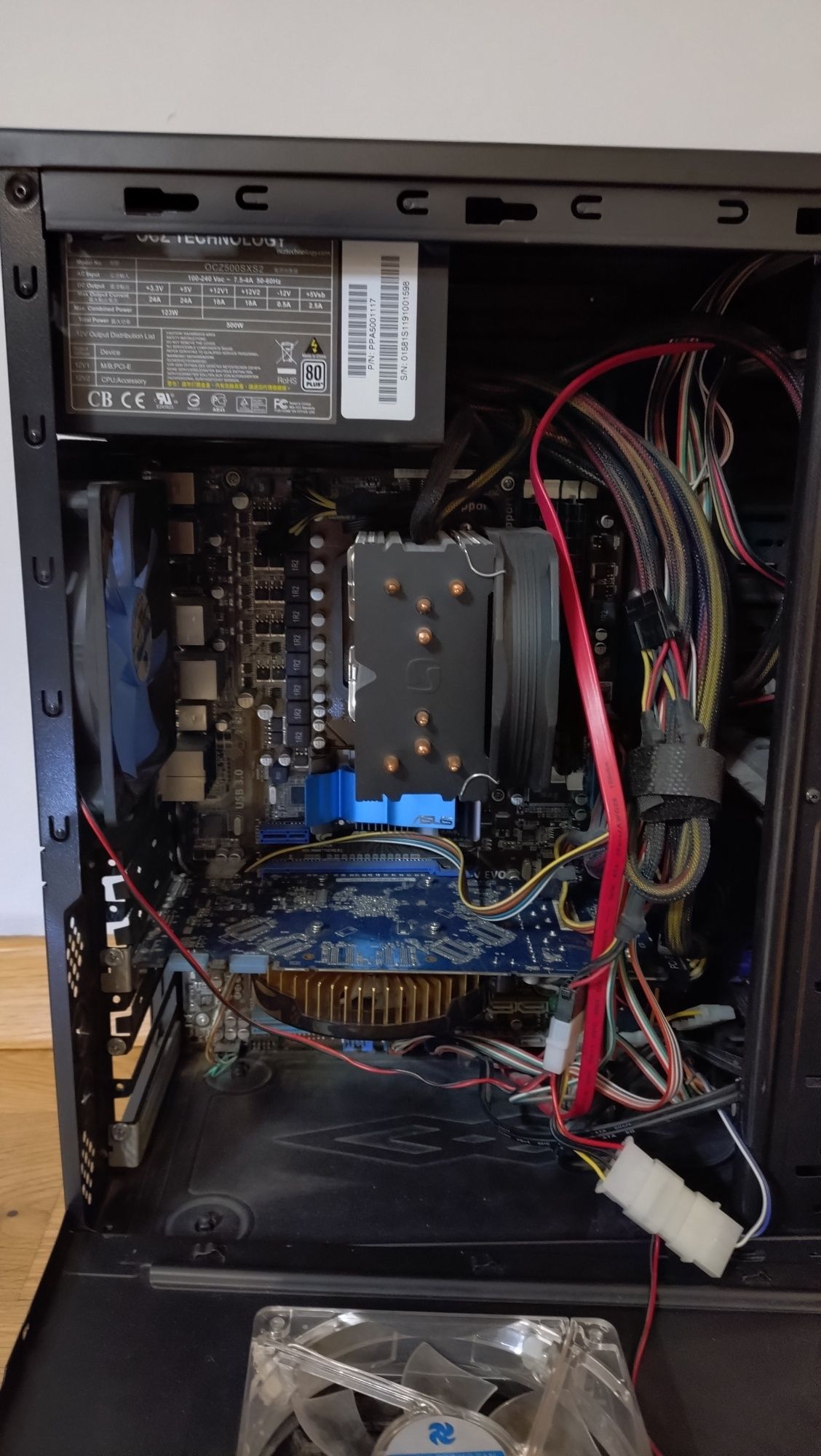 Komputer PC Phenom II x4 965, 9800GT 1GB, 8GB RAM