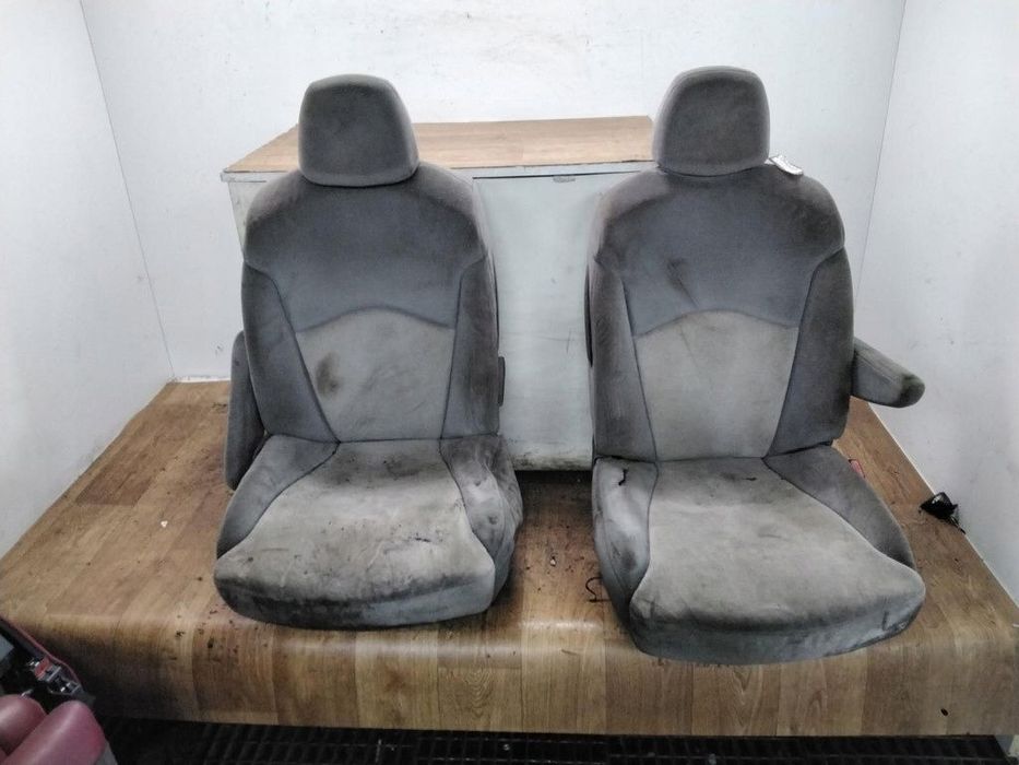 citroen c8 fotele komplet kapitańskie