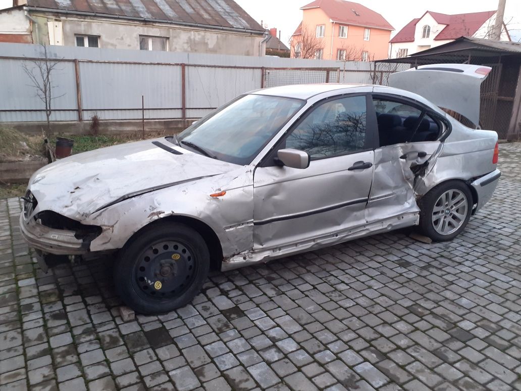 Авто після ДТП з документами
