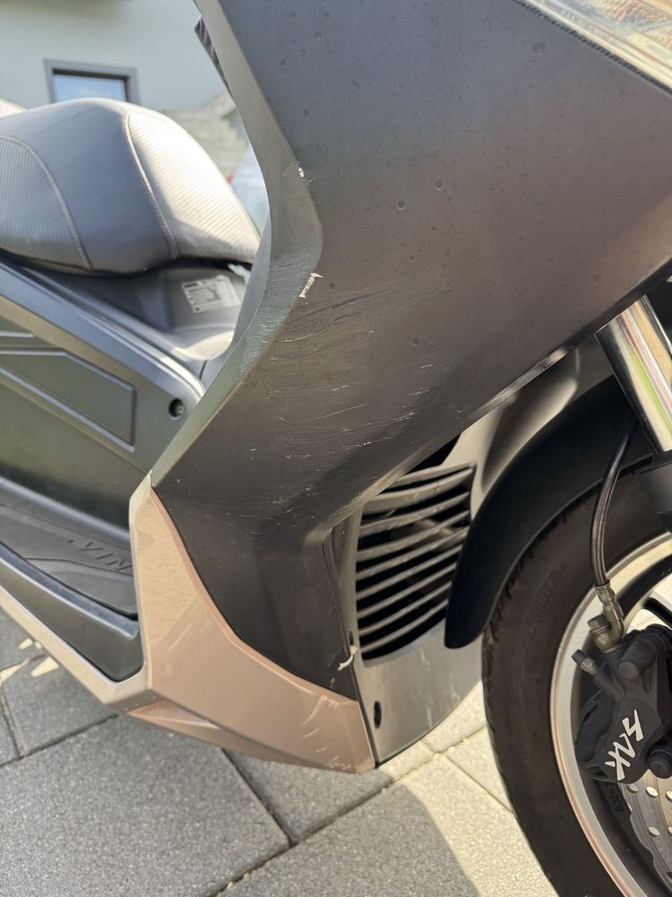 Zipp Quantum R MAX 125