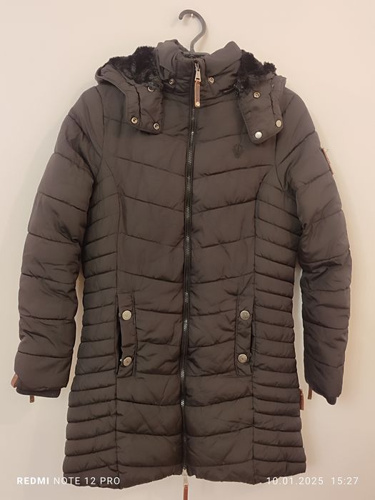 Зимова куртка жіноча