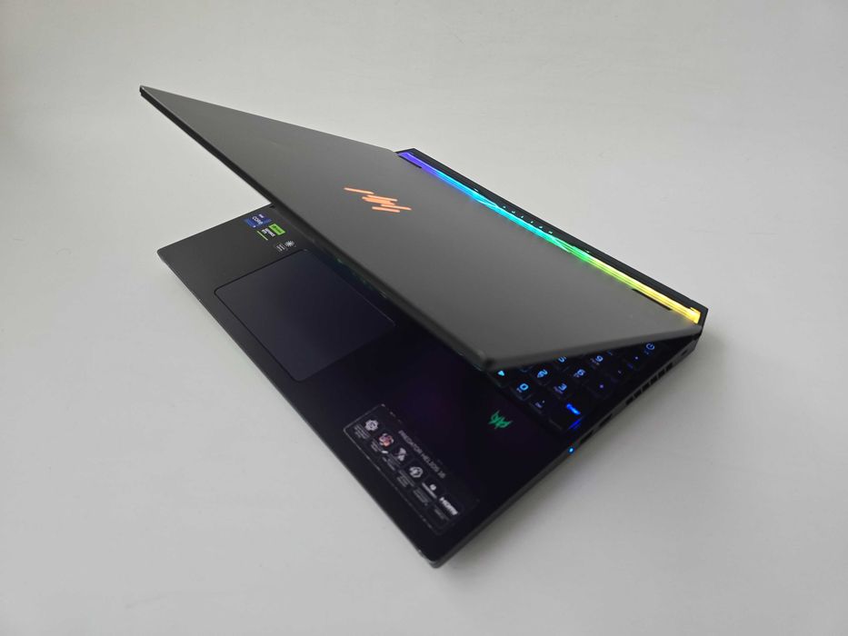 Predator Helios 16 (2024) I9 14900HX/RTX 4080/RAM 32GB/1TB/QHD+ 240Hz