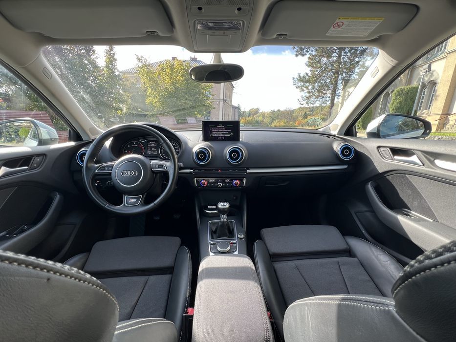 Audi A3 8v S-Line 2014  1.6 Tdi Bardzo dobre wyposażenie