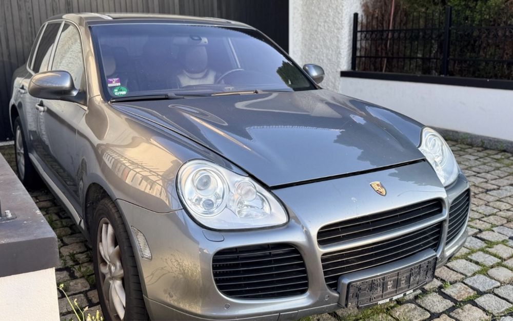 Porsche Cayenne Turbo 4.5 450 km 2006