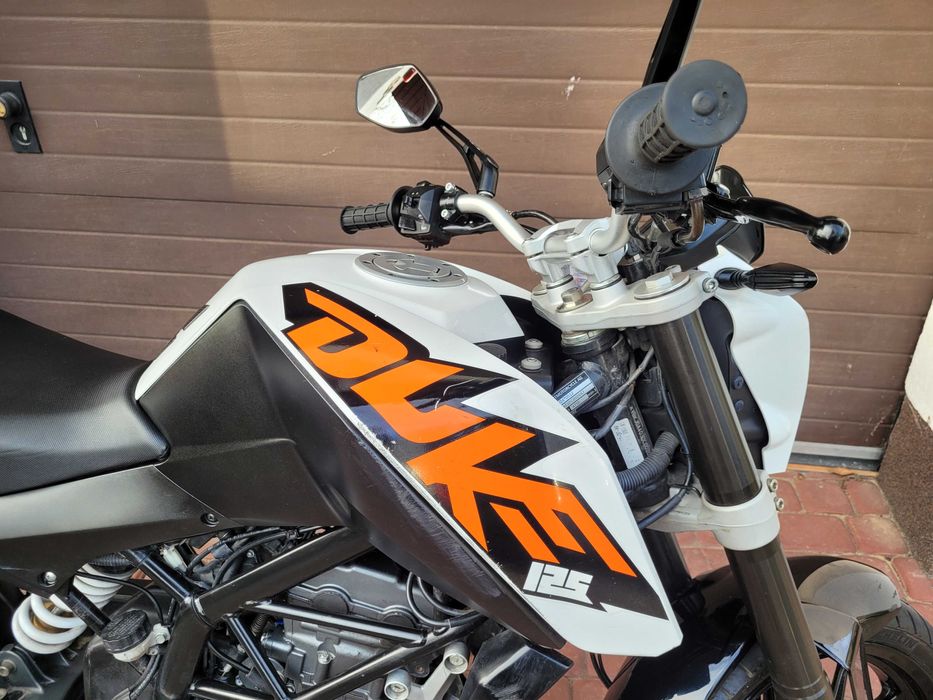 KTM Duke 125 - 2013 | 25 000km