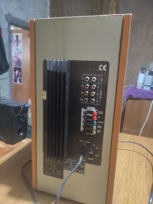 Продам активный саб 5.1