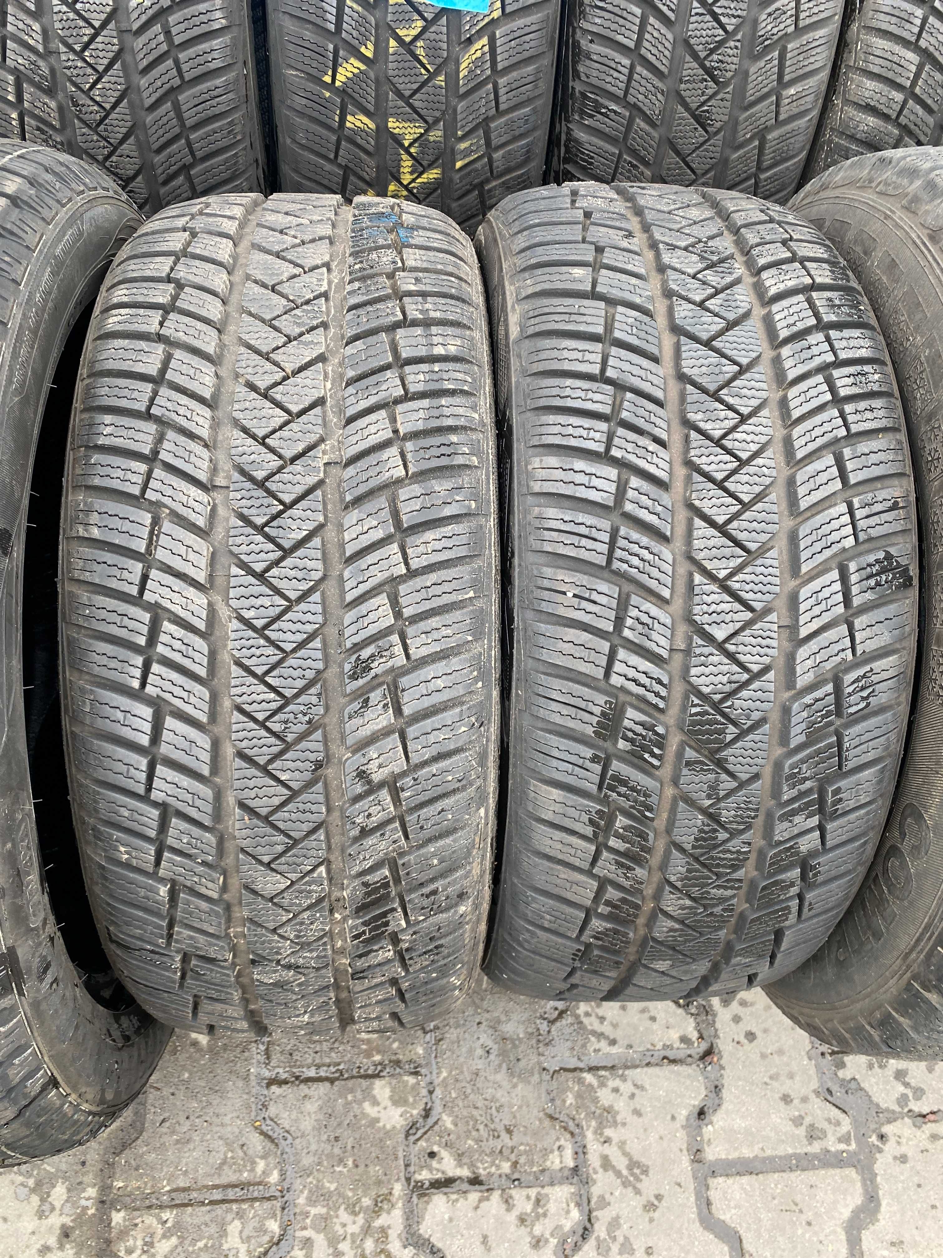 225/45r17 Vredestein Wintrac Pro dot 2822