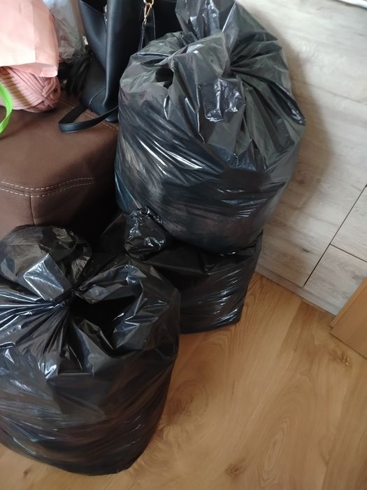 Zamienie duża pakę ubrań