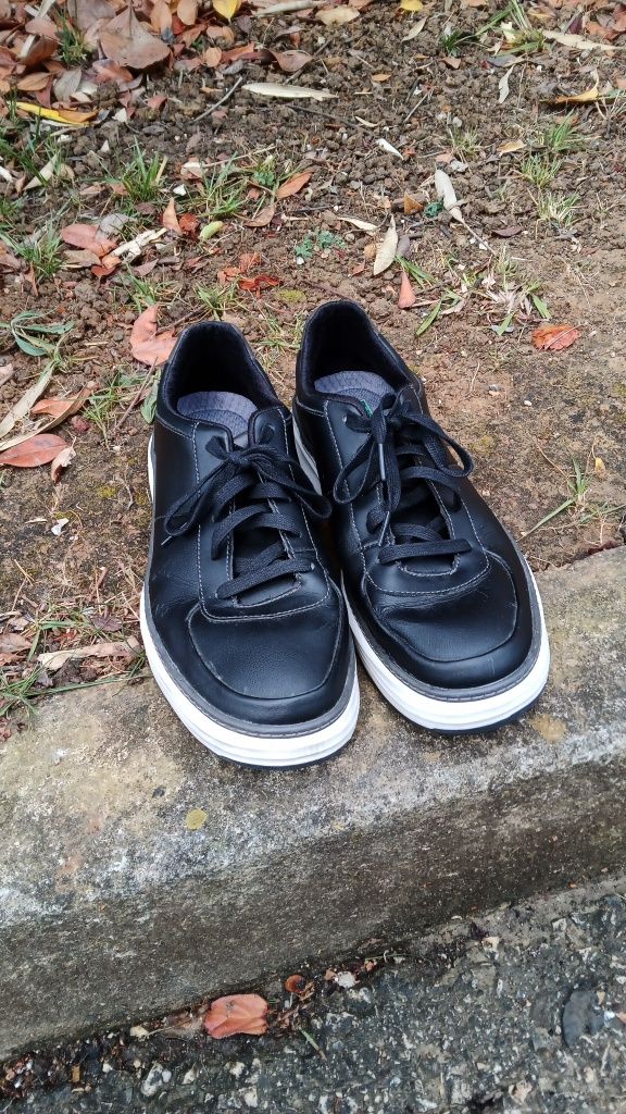 Sapatilhas Casuais Sketchers tamanho 43,  como Novas