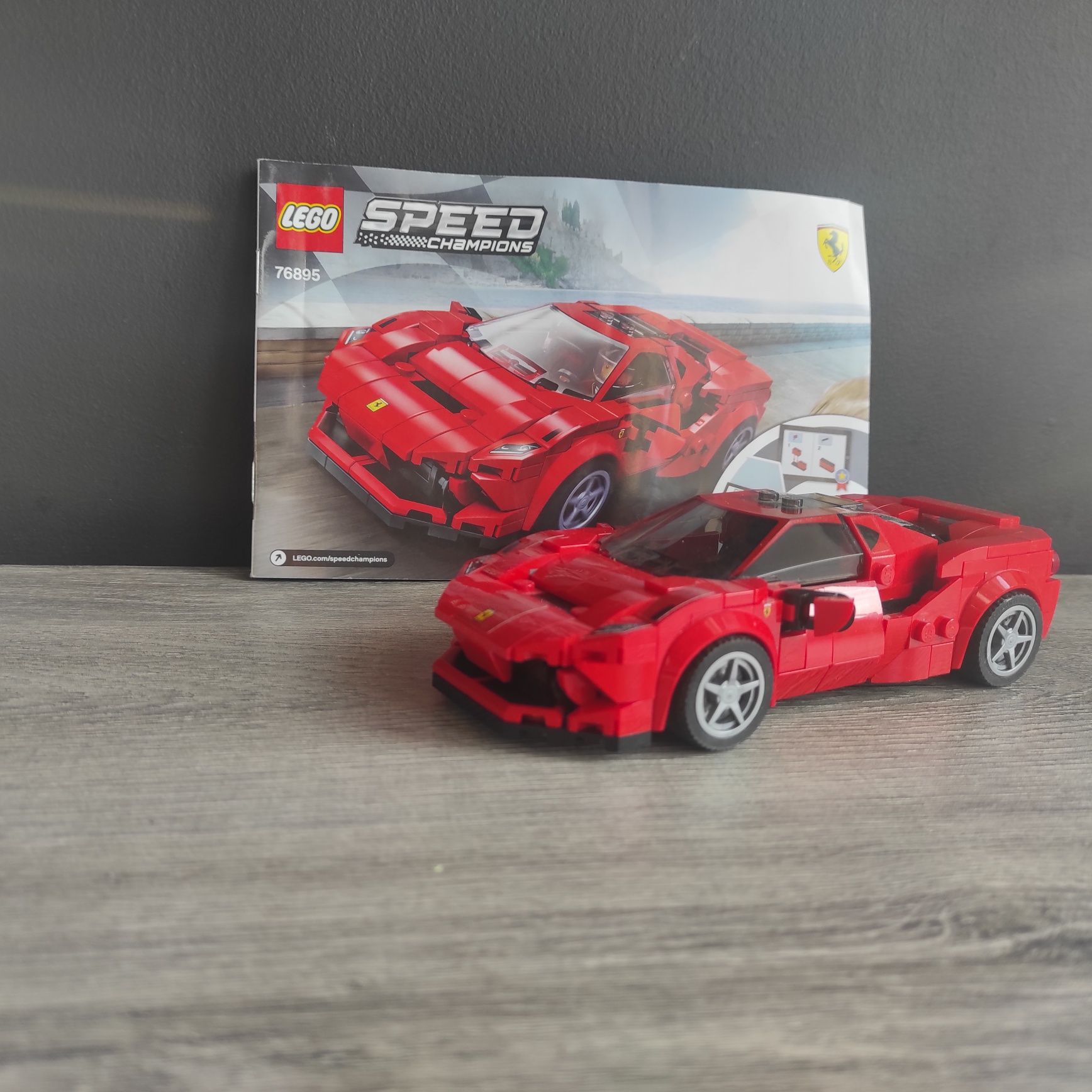 LEGO Ferrari F8 Tributo 76895