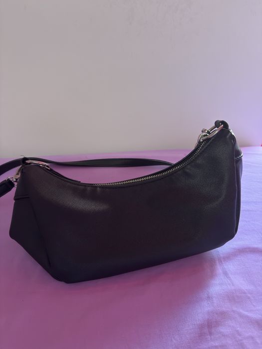 Bolsa da bershka e lefties