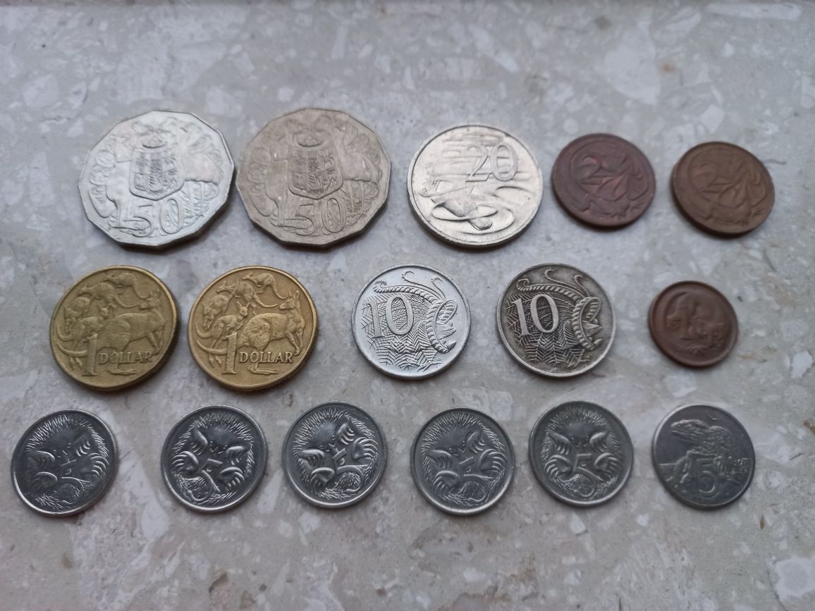 Australia + Nowa Zelandia - Zestaw 17 historycznych monet obiegowych