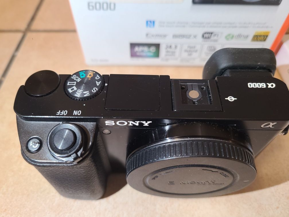 Sony a6000 . I inne :)