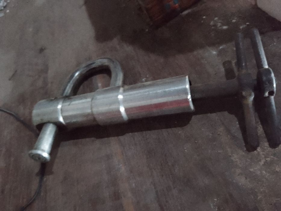 Продам замок амок навесной