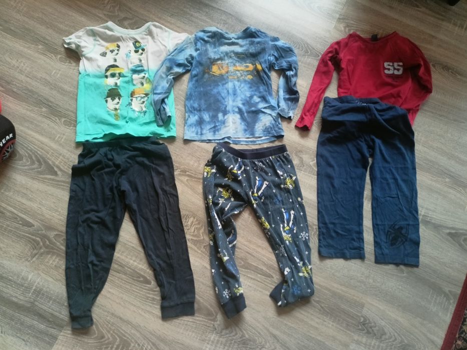 Piżama dla chłopca rozmiar 110-116