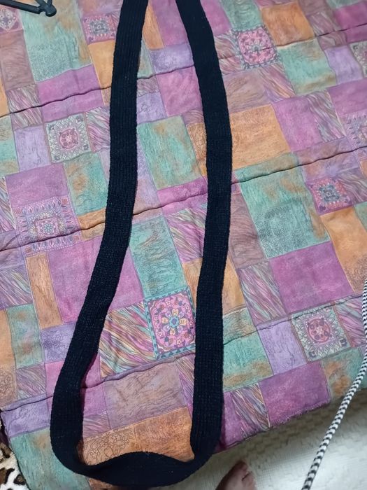 Casaco comprido com botões