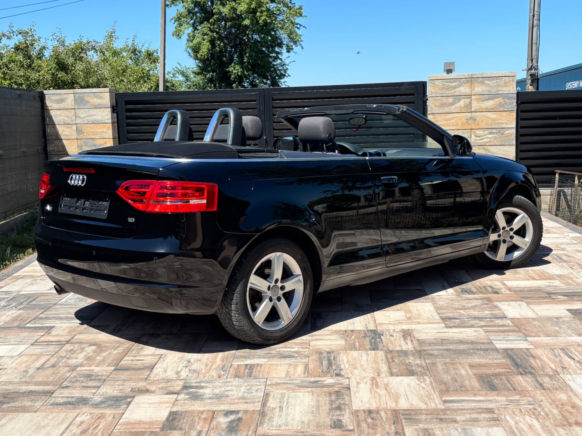 Cabrio! Lift! 1.6 MPI ! Klima !