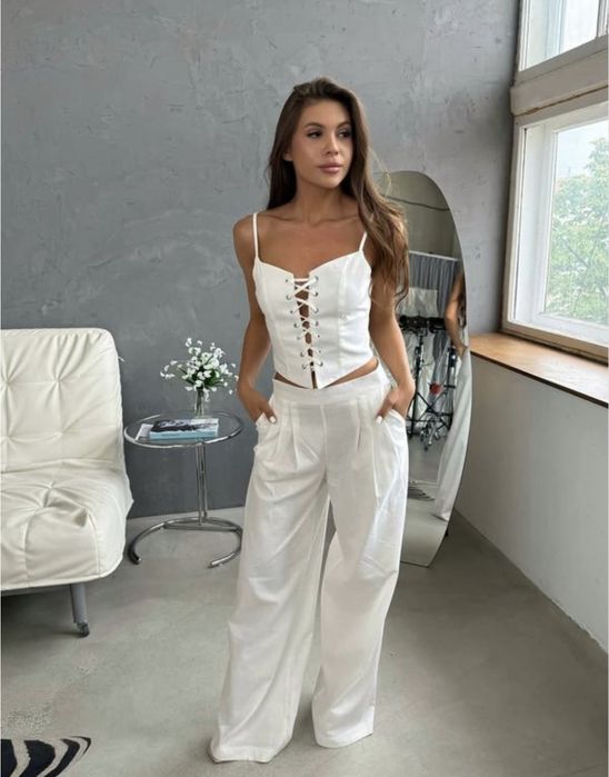 Жіночий льняний брючний костюм білого кольору, s-m, новий!