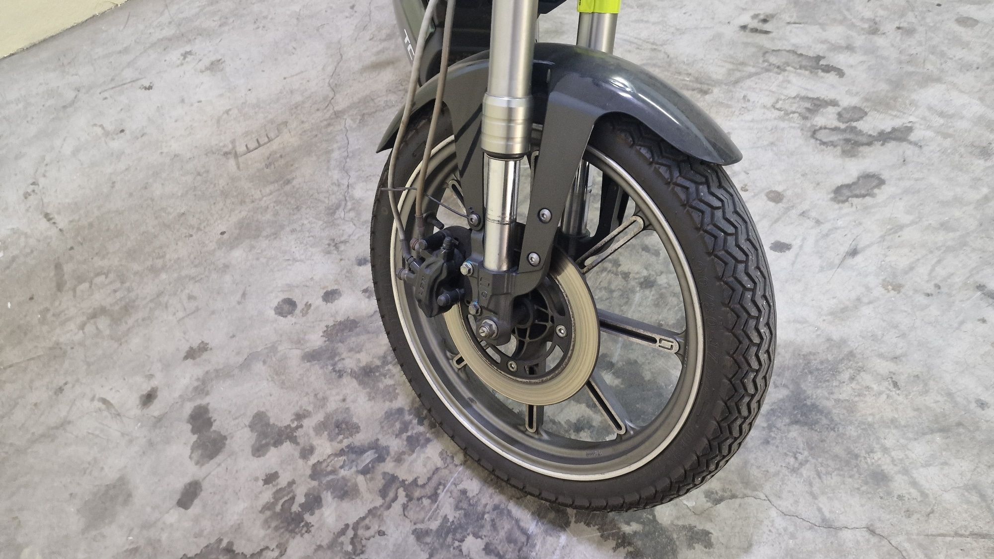 Super soco TC como nova
