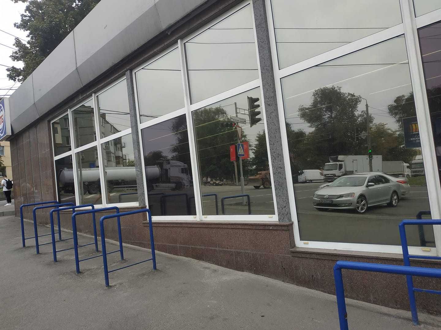 Тонировка окон солнцезащитной, матовой, бронированной пленкой
