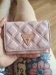 Nowy Portfel Guess