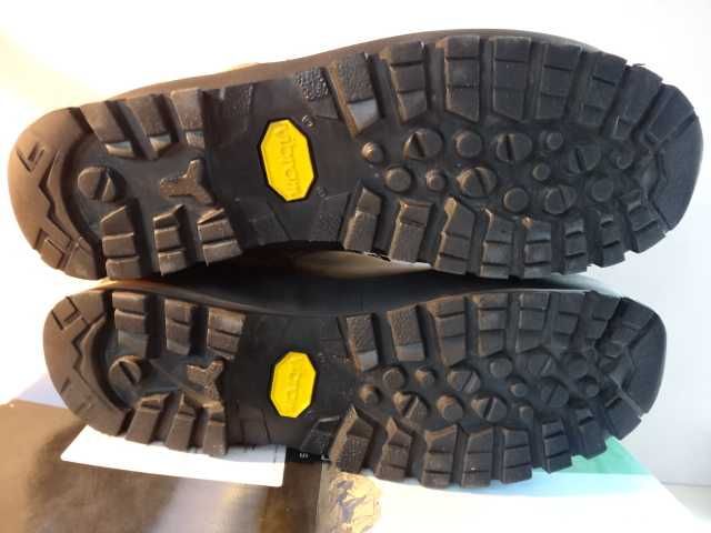 Buty MEINDL BORNEO 2 MFS roz 44,5 Vibram Trekkingowe Skóra