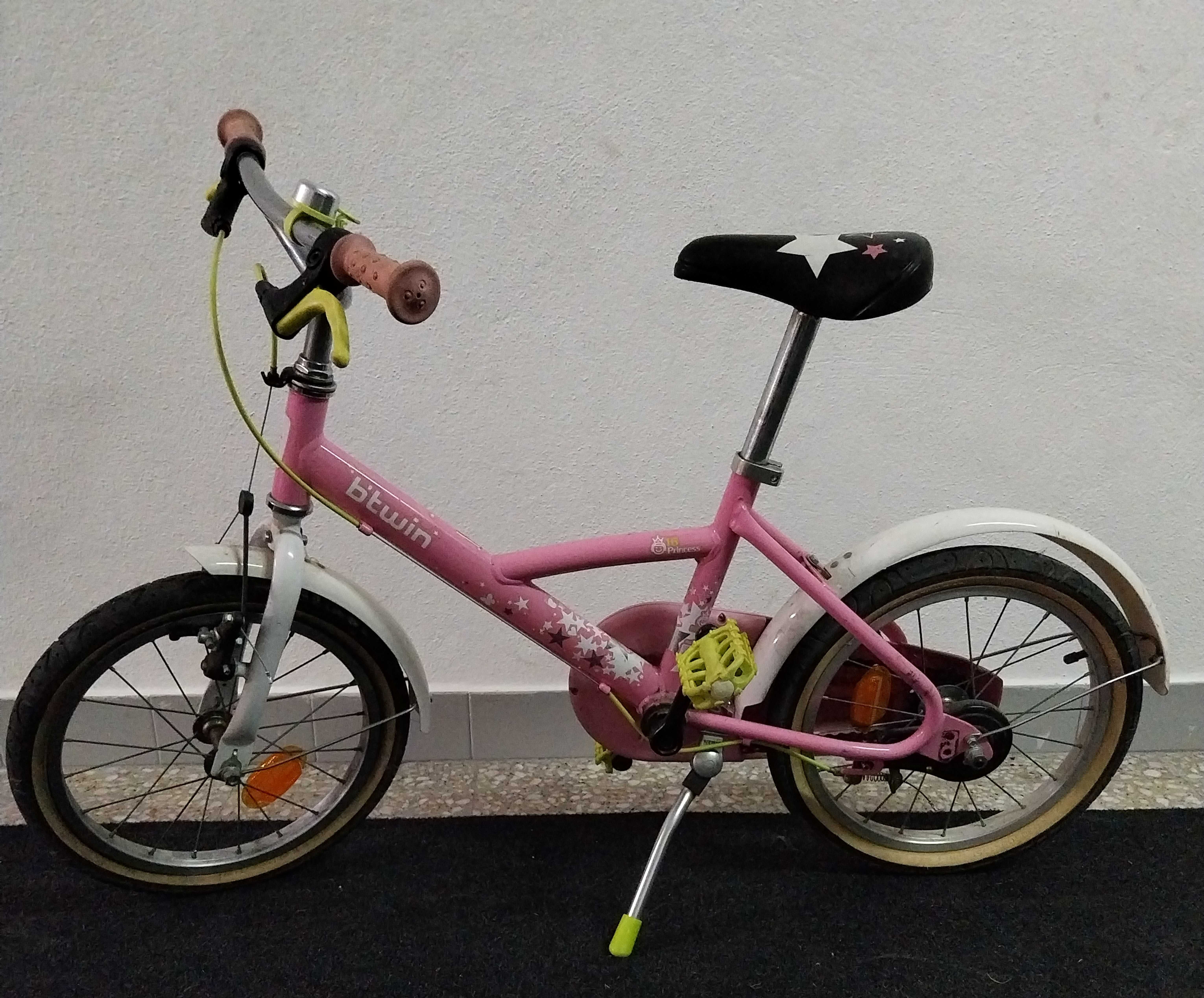 Bicicleta de criança (menina)