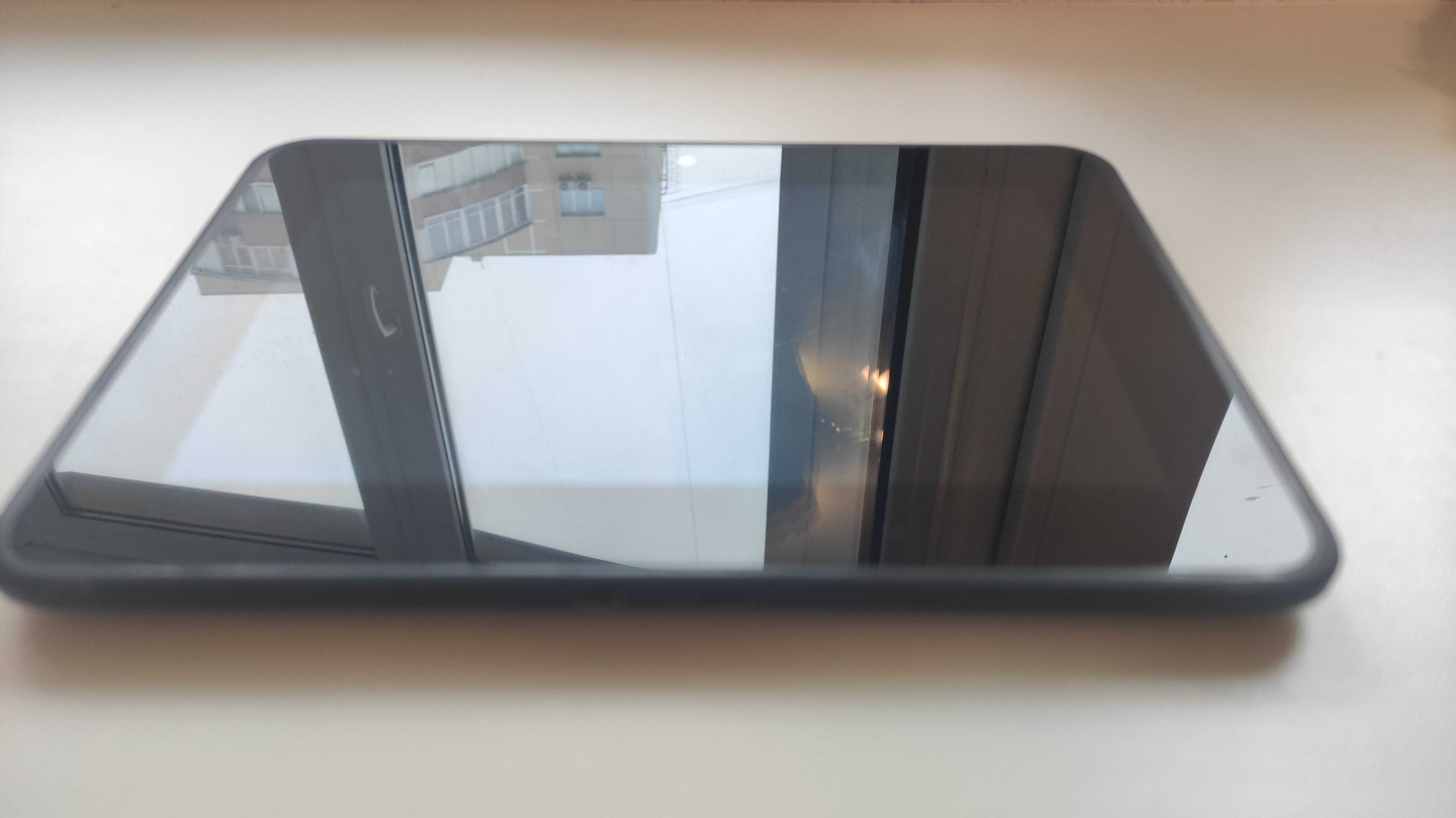 Планшет Amazon Kindle Fire HD