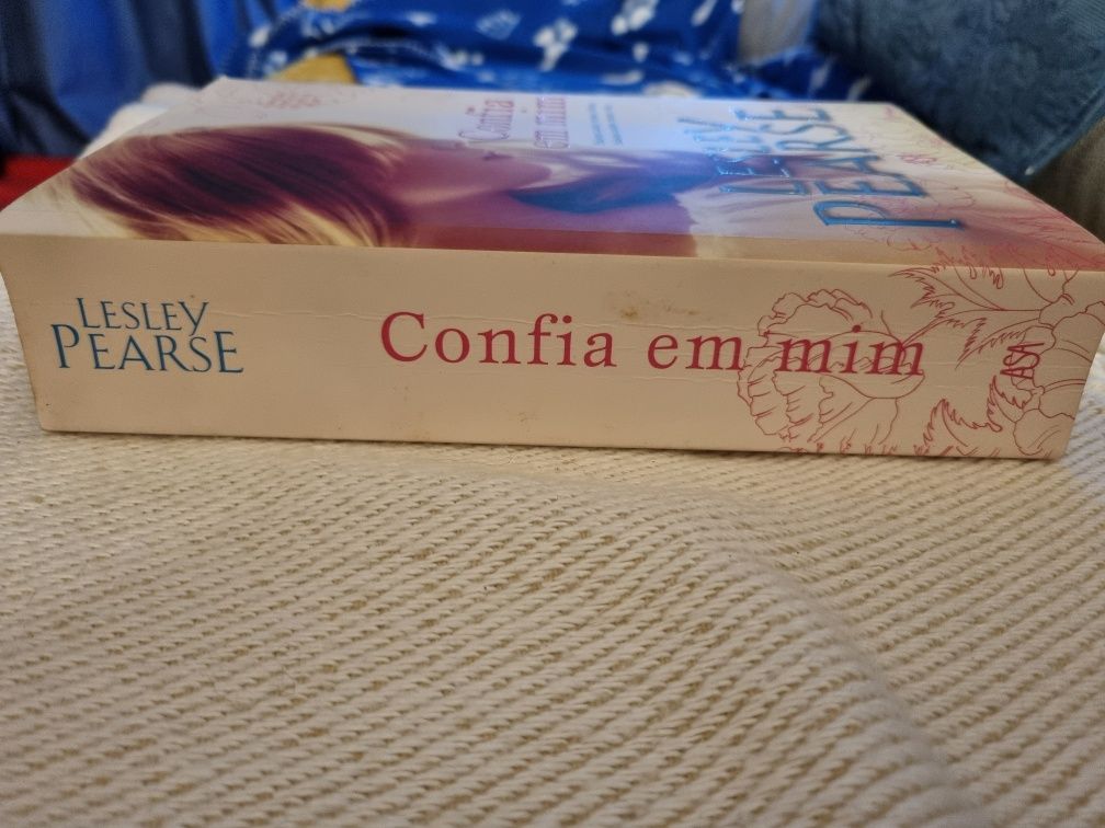 Livro confia em mim