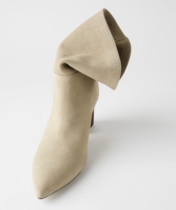 Замшеві ботильйони ZARA Soft