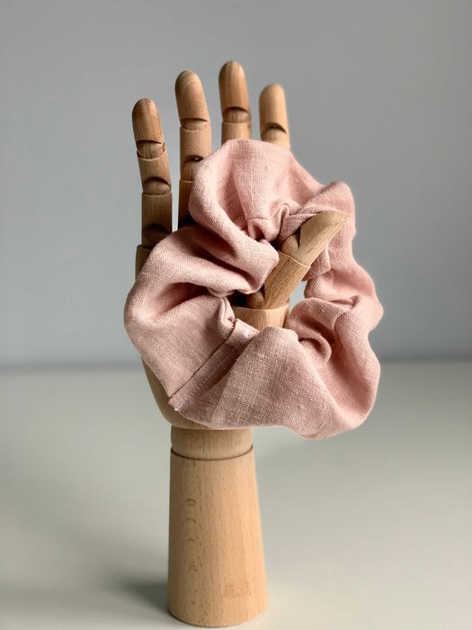 Gumka do włosów, scrunchie, len różowy, HANDMADE