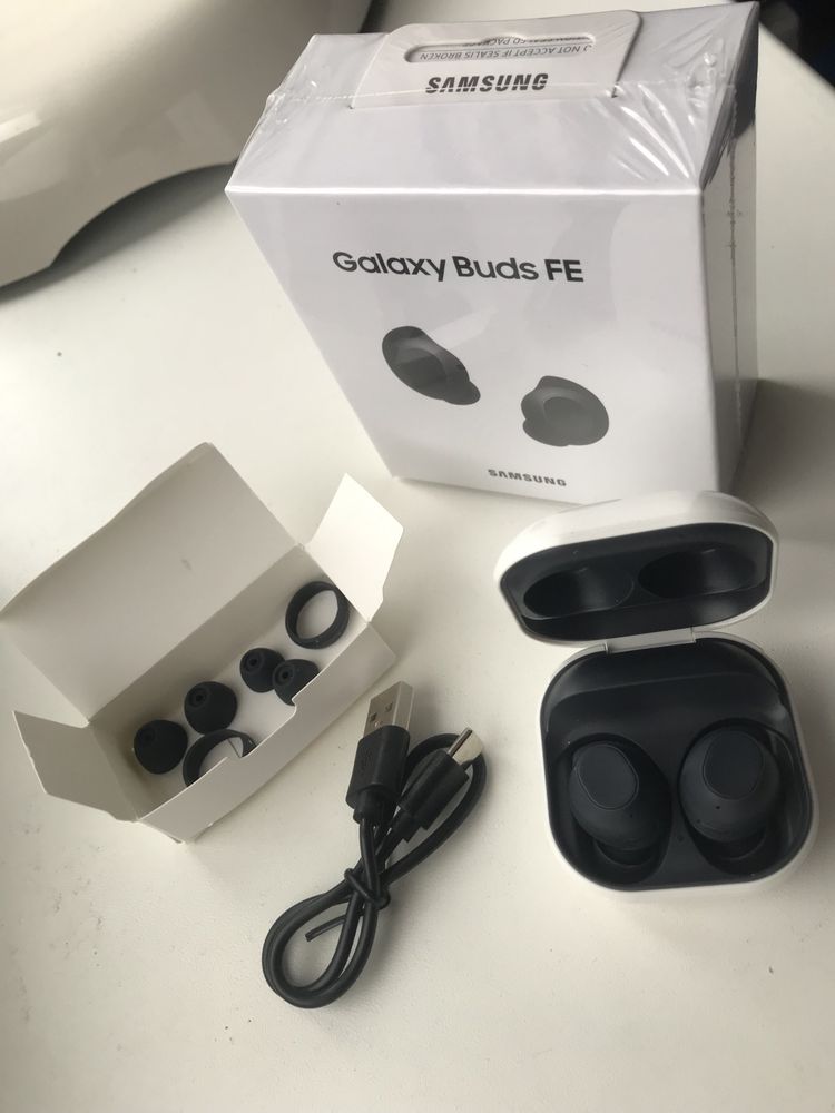 Навушники SAMSUNG Galaxy Buds FE