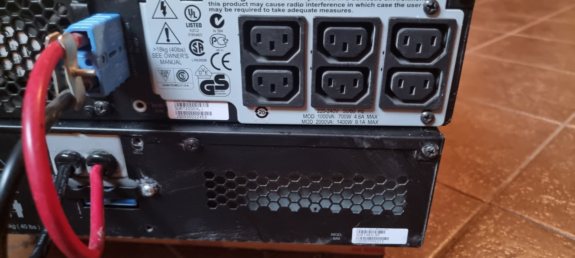 APC 2000 RT Smart Surt2000xl + surt48xl bp