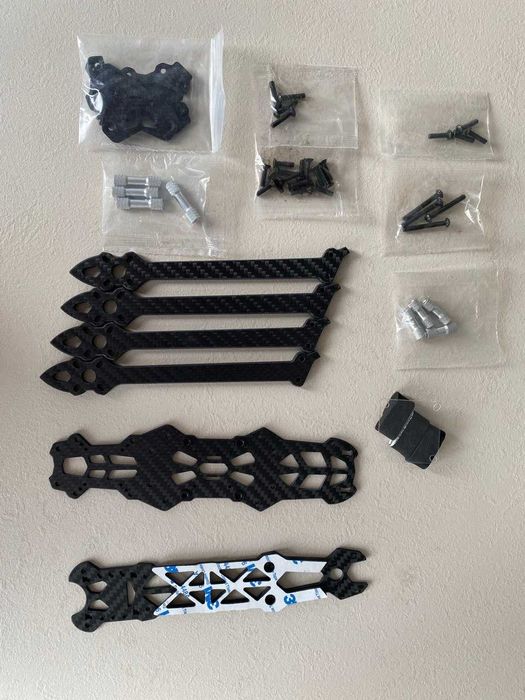 Рами до  FPV дронів , комплектуючі