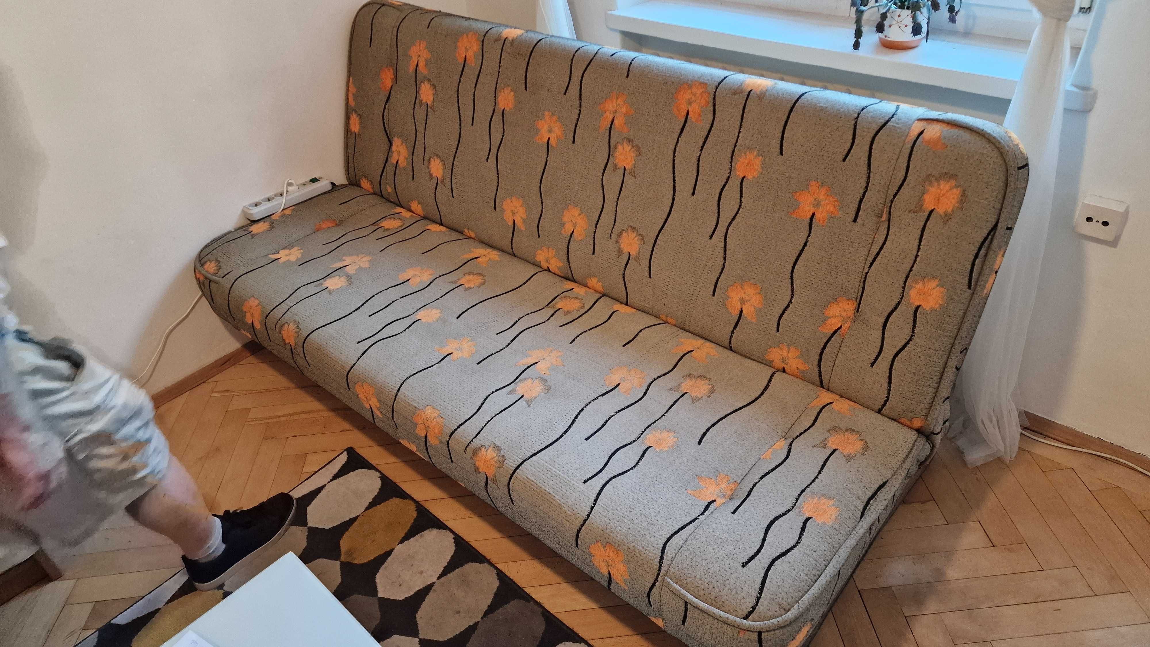 Rozkładana wersalka / sofa, sprawna, oddam za darmo