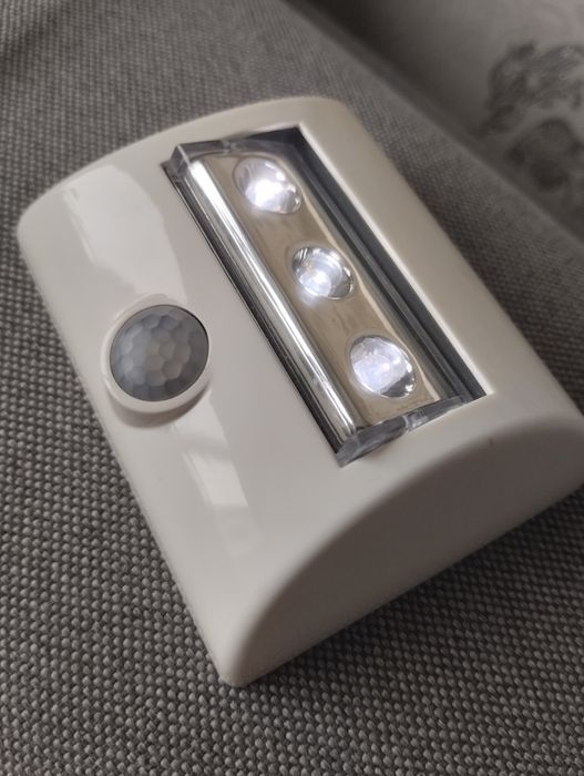 Светильник магнитный osram