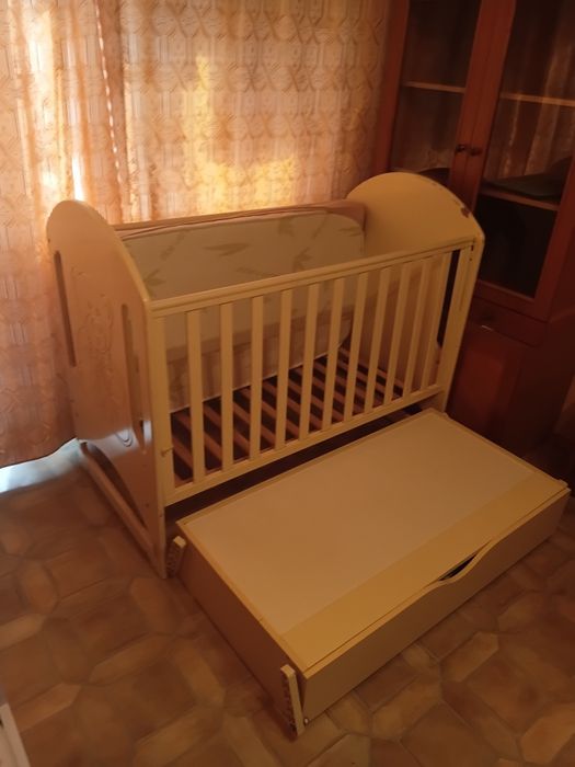 Дитяче ліжко до 3-х років