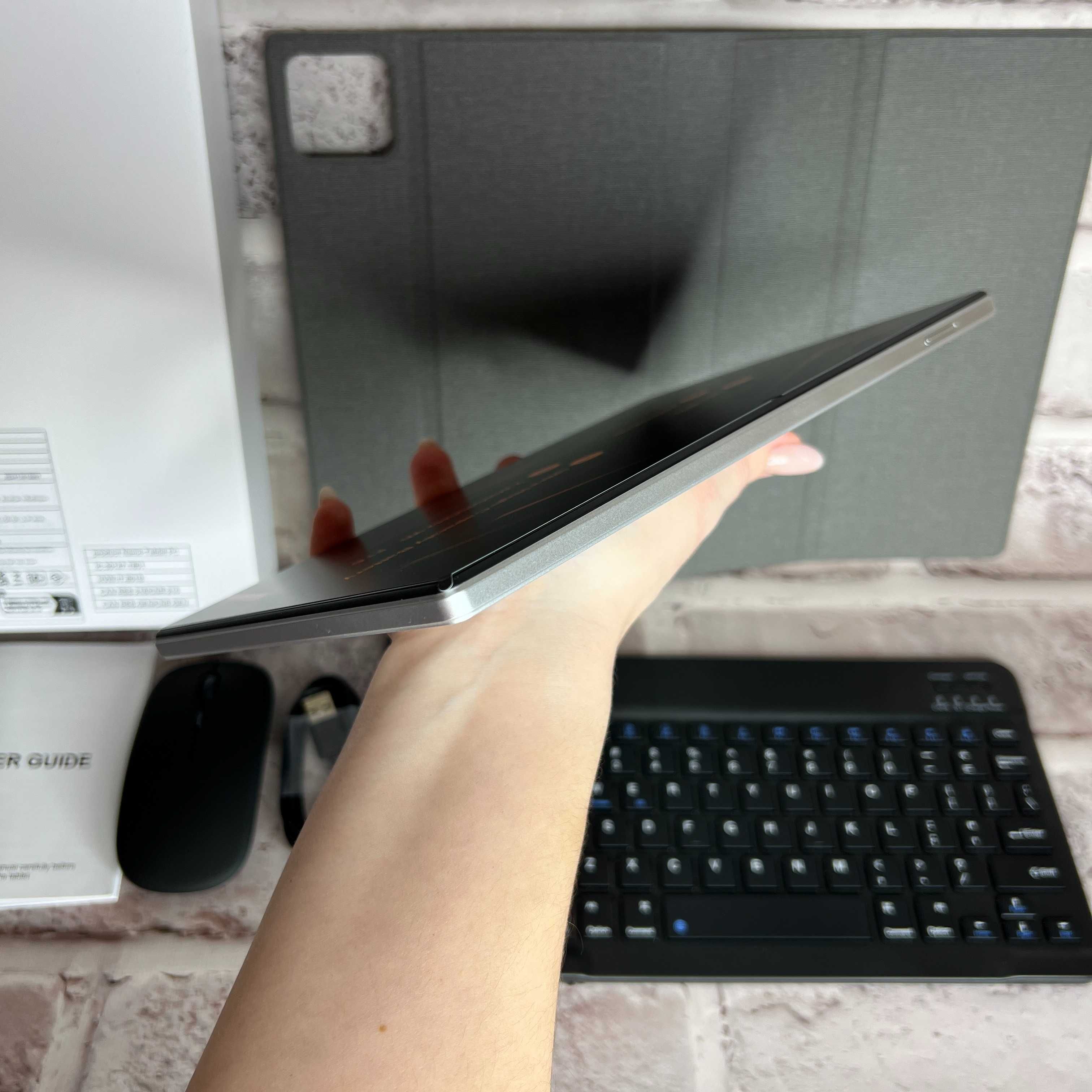 Планшет 10,1 12/128Gb, 6000 мач, Андроїд 14, Wi-Fi з Клавіатурою