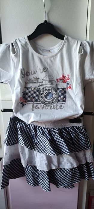 Conjunto saia e camisola 8/10 anos